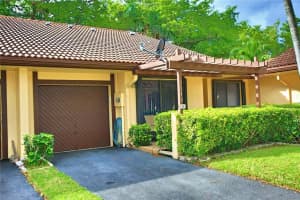 7040 Nandina Ln, Tamarac, FL 33321, Sold 01/30/18
