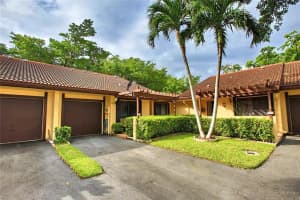 7040 Nandina Ln, Tamarac, FL 33321, Sold 01/30/18