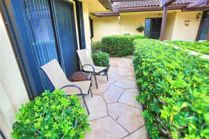 7040 Nandina Ln, Tamarac, FL 33321, Sold 01/30/18