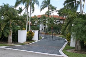 11401 SW 1st Ct, Plantation, FL 33325, Sold 07/25/18