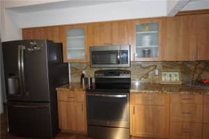 808 Hampton Ct, Weston, FL 33326, Sold 12/22/17