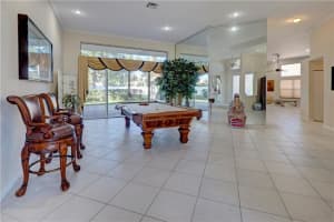 8995 NW 41st St, Hollywood, FL 33024, Sold 12/21/17