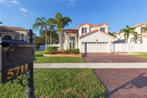 5711 NW 62nd St, Parkland, FL 33067, Sold 01/18/18