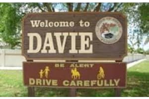 4760 SW 64th Ave, Davie, FL 33314, Sold 04/12/18