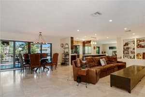 2348 NE 20th St, Fort Lauderdale, FL 33305, Sold 01/02/18