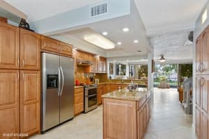 1100 SE 5th Ct, Pompano Beach, FL 33060, Sold 01/02/18