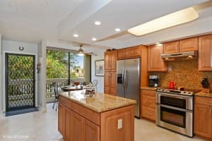 1100 SE 5th Ct, Pompano Beach, FL 33060, Sold 01/02/18