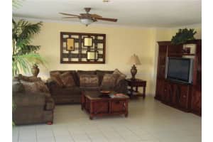 3900 N Ocean Dr, Fort Lauderdale, FL 33308, Sold 06/25/18