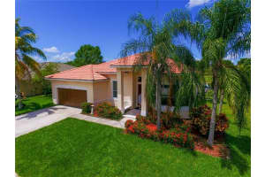 5696 NW 109th Ln, Coral Springs, FL 33076, Sold 12/28/17