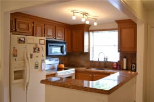 807 W Oakland Park Blvd APT H3, Wilton Manors, FL 33311, Sold 03/28/18