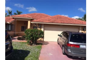 11611 SW 10th St, Pembroke Pines, FL 33025, Sold 02/15/18