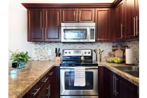 2744 SW 15th St, Deerfield Beach, FL 33442, Sold 12/27/17