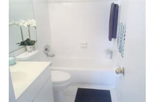 1251 NE 108th St, Miami, FL 33161, Sold 01/25/18