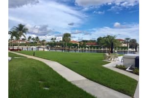 230 N Federal Hwy, Deerfield Beach, FL 33441, Sold 04/18/18
