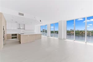 321 N Birch Rd, Fort Lauderdale, FL 33304, Sold 10/05/20