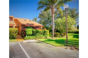 477 SE 14th St, Dania Beach, FL 33004, Sold 01/25/18