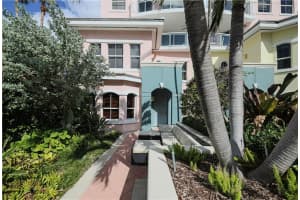 2051 SE 3rd St, Deerfield Beach, FL 33441, Sold 02/13/18