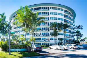 3250 NE 28th St, Fort Lauderdale, FL 33308, Sold 01/31/18