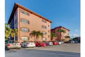 610 Tennis Club Dr, Fort Lauderdale, FL 33311, Sold 02/15/18