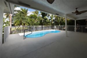 11061 NW 18th Ct, Plantation, FL 33322, Sold 01/19/18