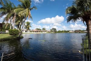 11061 NW 18th Ct, Plantation, FL 33322, Sold 01/19/18