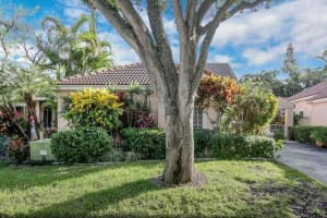 10048 NW 5th St, Plantation, FL 33324, Sold 02/28/18