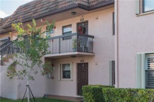 10346 NW 11th St, Pembroke Pines, FL 33026, Sold 01/31/18