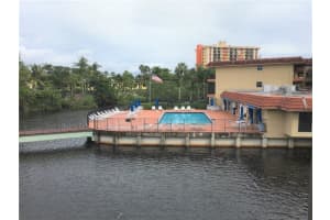 1752 NW 3rd Terrace #213c, Fort Lauderdale, FL 33311, Sold 02/16/18