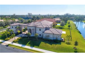 2215 Antlia Ave, Davie, FL 33324, Sold 04/13/18