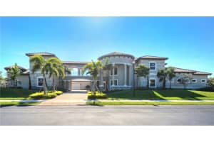 2215 Antlia Ave, Davie, FL 33324, Sold 04/13/18