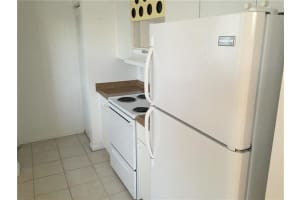 8713 SW 5th St, Pembroke Pines, FL 33025, Sold 01/25/18