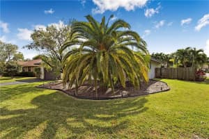 11332 NW 44th St, Coral Springs, FL 33065, Sold 03/12/18