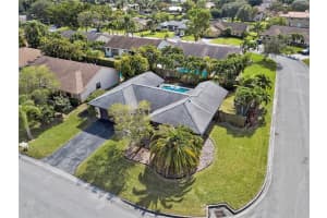 11332 NW 44th St, Coral Springs, FL 33065, Sold 03/12/18