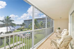 410 N Federal Hwy, Deerfield Beach, FL 33441, Sold 02/16/18