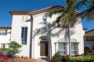 106 Via Floresta Dr, Boca Raton, FL 33487, Sold 03/16/18