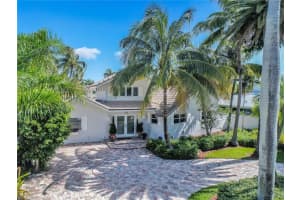 1631 SE 14th St, Fort Lauderdale, FL 33316, Sold 02/28/18