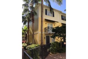 2255 NE 9th Ave, Wilton Manors, FL 33305, Sold 05/10/18