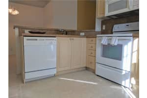 3800 NW 90th Way, Sunrise, FL 33351, Sold 02/23/18