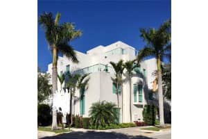 323 NE 7th St, Fort Lauderdale, FL 33304, Sold 02/23/18