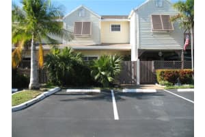 259 W Hemingway Cir, Margate, FL 33063, Sold 02/20/18