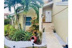 10550 La Placida Dr, Coral Springs, FL 33065, Sold 03/23/18