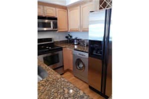 150 NE 15th Ave, Fort Lauderdale, FL 33301, Sold 02/01/18