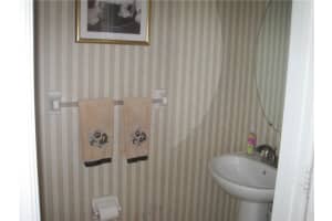 9905 N Grand Duke Cir, Tamarac, FL 33321, Sold 03/12/18