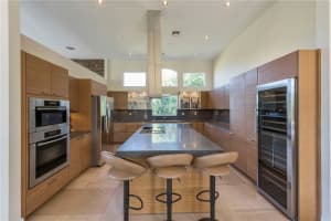 384 Mallard Dr, Weston, FL 33327, Sold 06/08/18