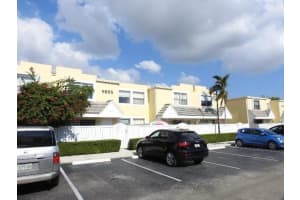 6855 SW 45th Ln, Miami, FL 33155, Sold 03/06/18