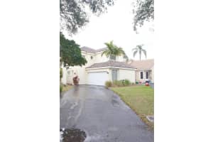 10189 NW 4th St, Plantation, FL 33324, Sold 03/07/18