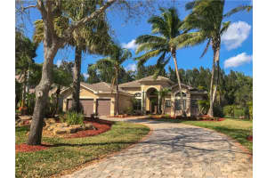 10211 Lone Star Pl, Davie, FL 33328, Sold 08/27/18