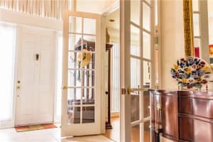 6060 NW 104th Ln, Parkland, FL 33076, Sold 05/10/18