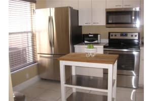 1247 NW 51st St, Pompano Beach, FL 33064, Sold 02/28/18