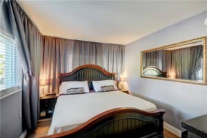 1460 NE 18th St, Fort Lauderdale, FL 33305, Sold 02/28/18